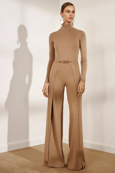 Look 15